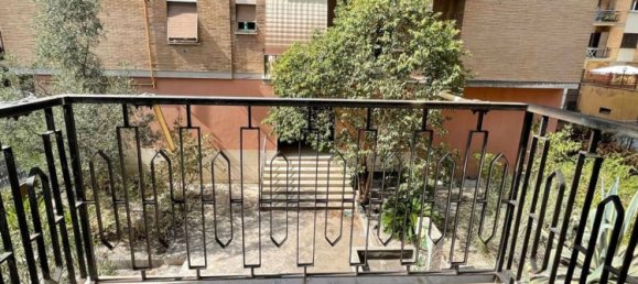 Apartamento de 3 divisões em Rome, Italy N.º 175358 11