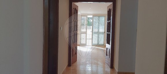 4 Schlafzimmer Haus in Seixal, Portugal, Nr. 286114 10