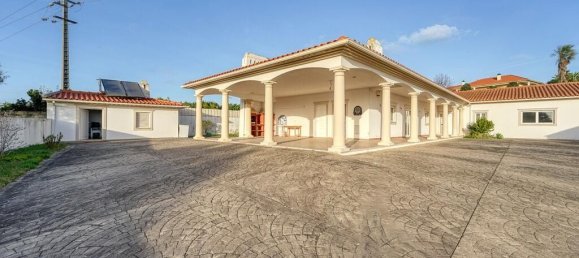 5 bedrooms Villa in Leiria, Portugal No. 120368 2