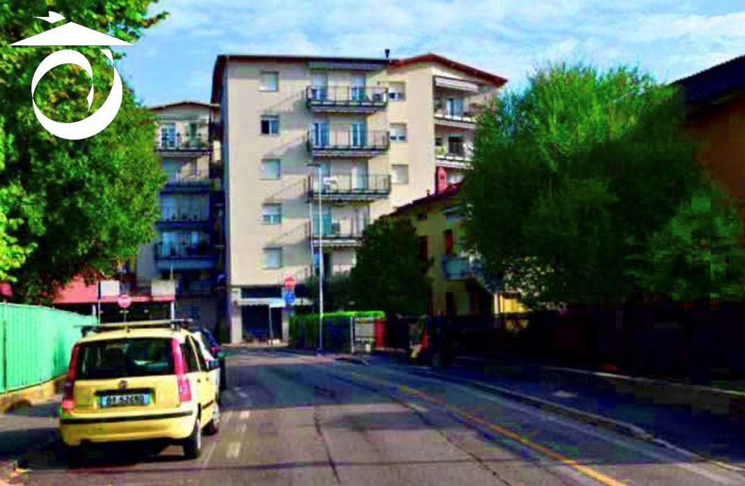 2-salle Appartement à Osio Sotto, Italy No. 4878