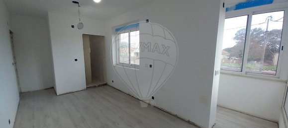 4 chambres Appartement à Almada, Portugal No. 87355 18