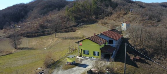 3 Schlafzimmer Haus in Dego, Italy, Nr. 39627 3