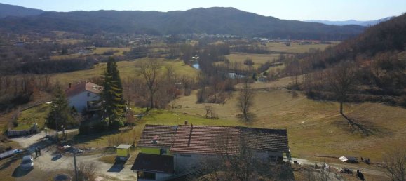 3 Schlafzimmer Haus in Dego, Italy, Nr. 39627 2