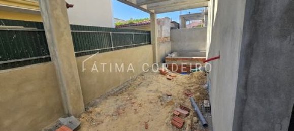 4 Schlafzimmer Haus in Seixal, Portugal, Nr. 302059 10