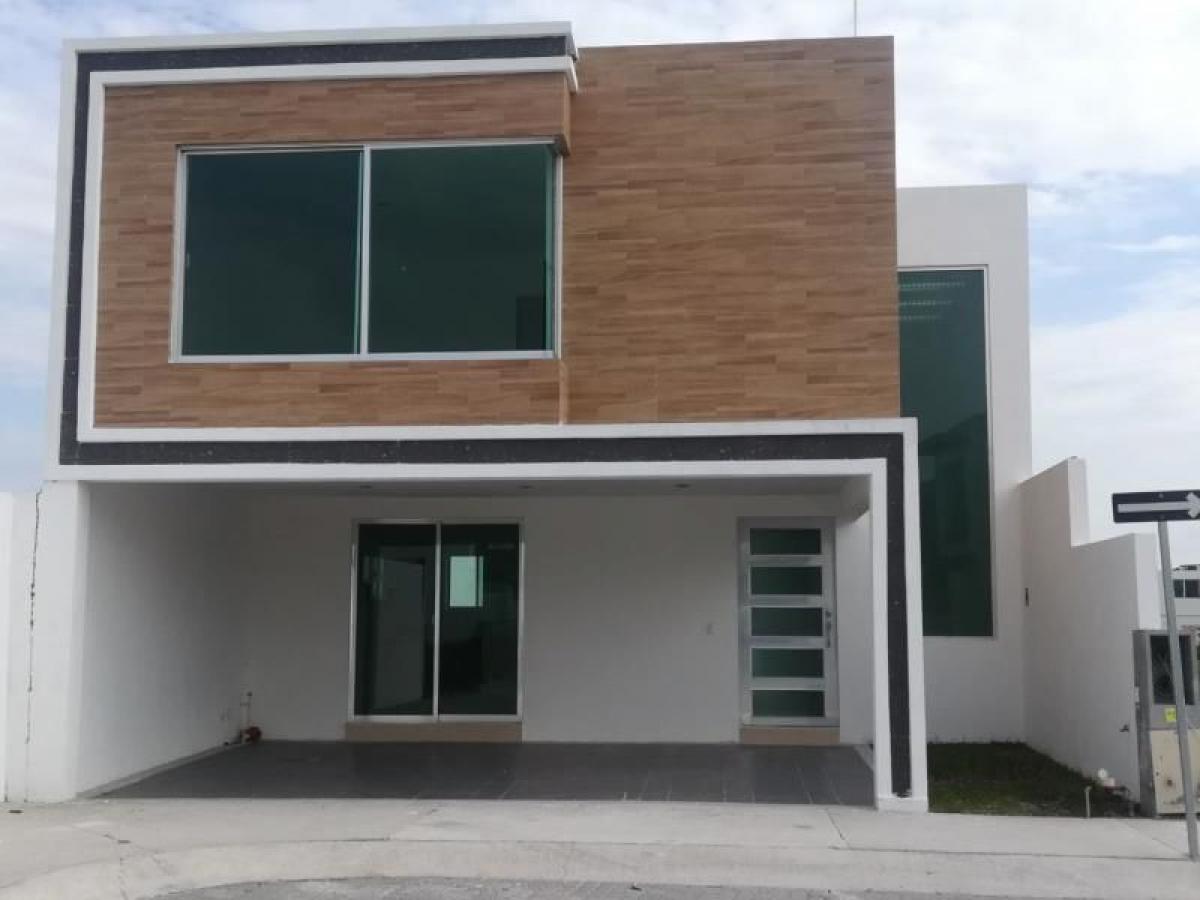 Дом с 3 спальнями в Гуанахуато, Мексика № 170223