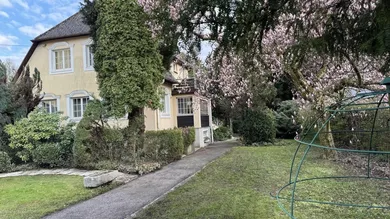 2 bedrooms House in Linz, Austria No. 137282