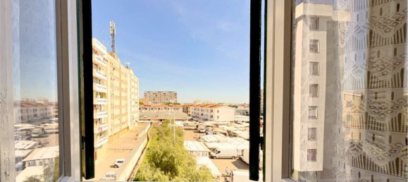 Квартира с 4 комнатами в Таранто, Италия № 139155 20