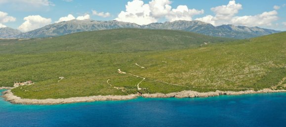 11206m² Hotel in Kotor, Montenegro No. 259 3