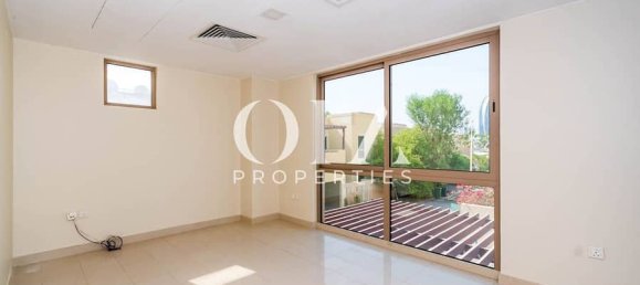 4 bedrooms Villa in Al Raha Gardens, UAE No. 17262 4