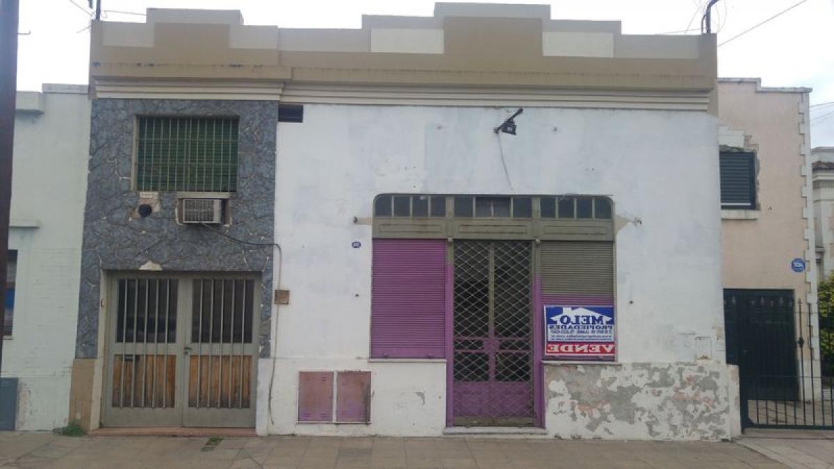 4 bedrooms House in Buenos Aires, Argentina No. 74006