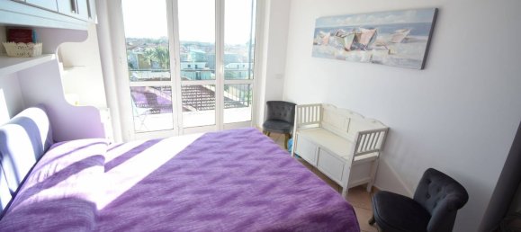 Квартира с 3 комнатами в Диано Марина, Италия № 87027 11