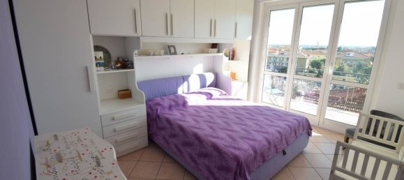 Квартира с 3 комнатами в Диано Марина, Италия № 87027 26