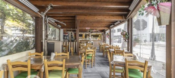 Imóvel comercial de 3 divisões em Cesenatico, Italy N.º 95598 8