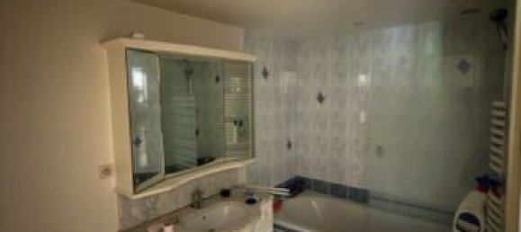 Casa de 14 habitaciónes en Remilly, France No. 300248 10