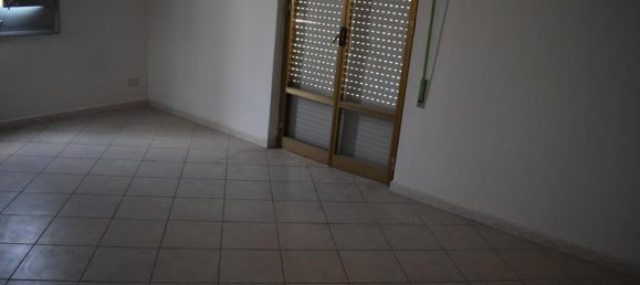 3 rooms Apartment in Trapani, Italy No. 224572 9