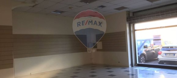 Imóvel comercial de 1 divisão em Brescia, Italy N.º 356202 10