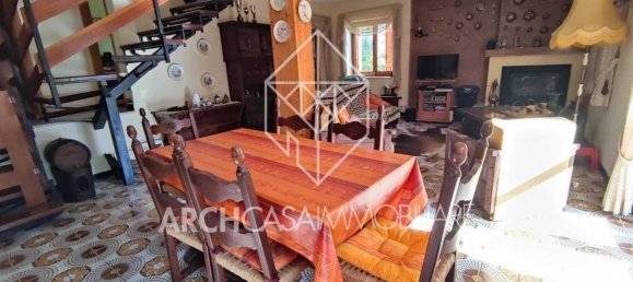 4 Schlafzimmer Villa in Sampeyre, Italy, Nr. 137257 7