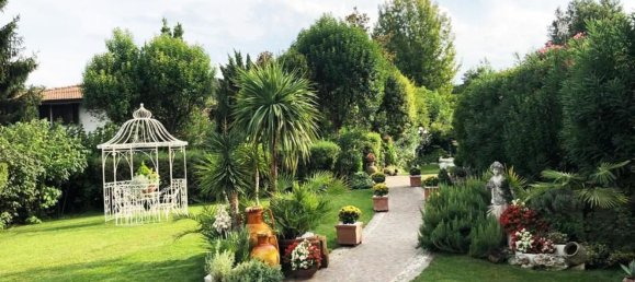 Вилла с 3 комнатами в Паденге суль Гарда, Италия № 238889 9