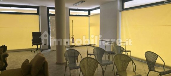 Imóvel comercial de 4 divisões em Grinzane Cavour, Italy N.º 312878 9