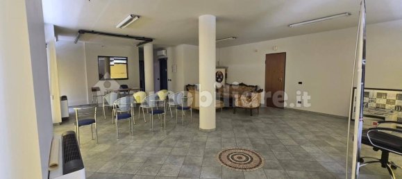 Imóvel comercial de 4 divisões em Grinzane Cavour, Italy N.º 312878 10