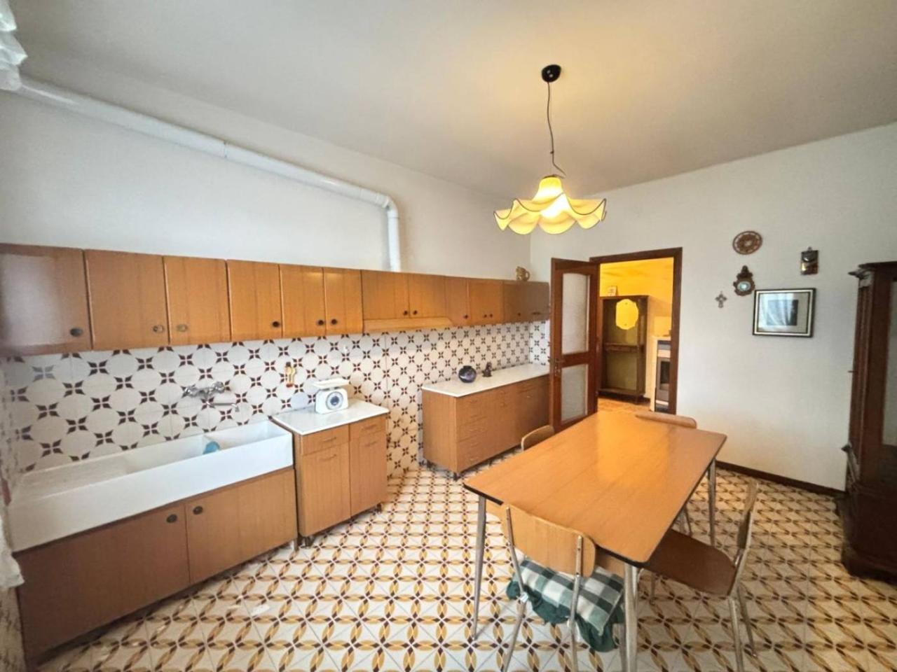 9غرفة شقة في Muscoline, Italy رقم 39347