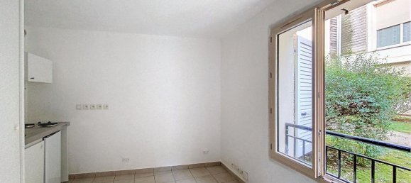 1 Schlafzimmer Wohnung in Corbeil-Essonnes, France, Nr. 167774 2