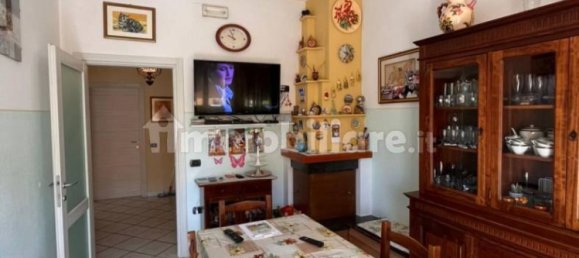 3 bedrooms Apartment in Assisi, Italy No. 280734 7