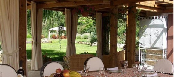 11 bedrooms House in Todi, Italy No. 68 2