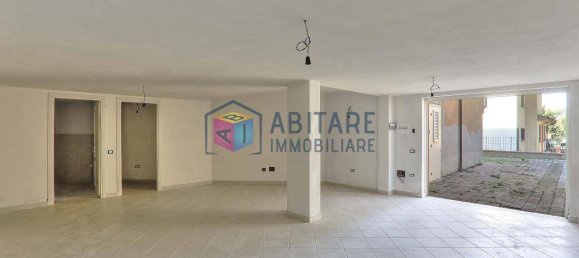 1 bedroom Apartment in Rosignano Marittimo, Italy No. 48467 5