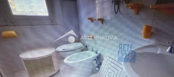 Вилла с 5 комнатами в Монтекатини Валь ди Чечина, Италия № 271305 3