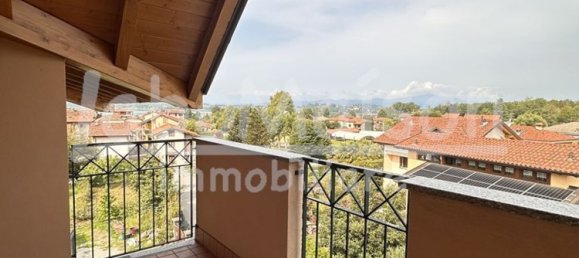 Apartamento de 4 dormitorios en Gavirate, Italy No. 361315 47
