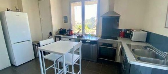 3 bedrooms Apartment in Saint-Orens-de-Gameville, France No. 353810 2