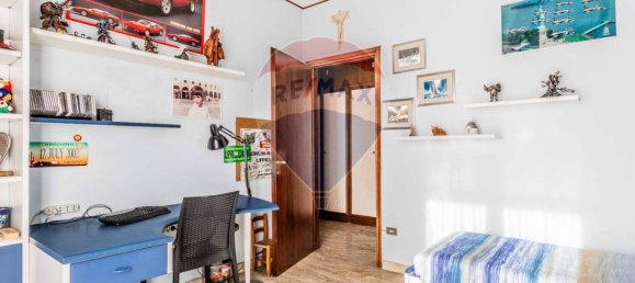 Apartamento T4 em Busto Arsizio, Italy N.º 67630 19