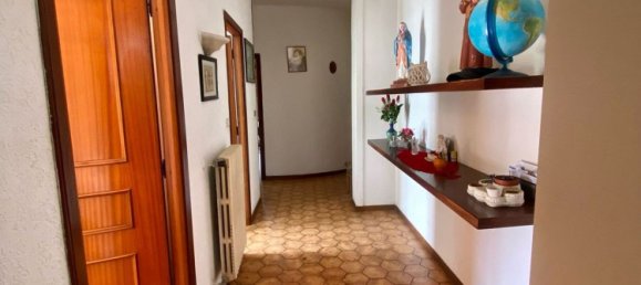 5 غرف نوم فيلا في Aprilia, Italy رقم 347514 14