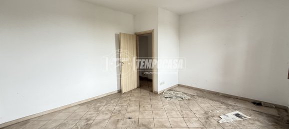2 Schlafzimmer Wohnung in Pieve Emanuele, Italy, Nr. 328664 2