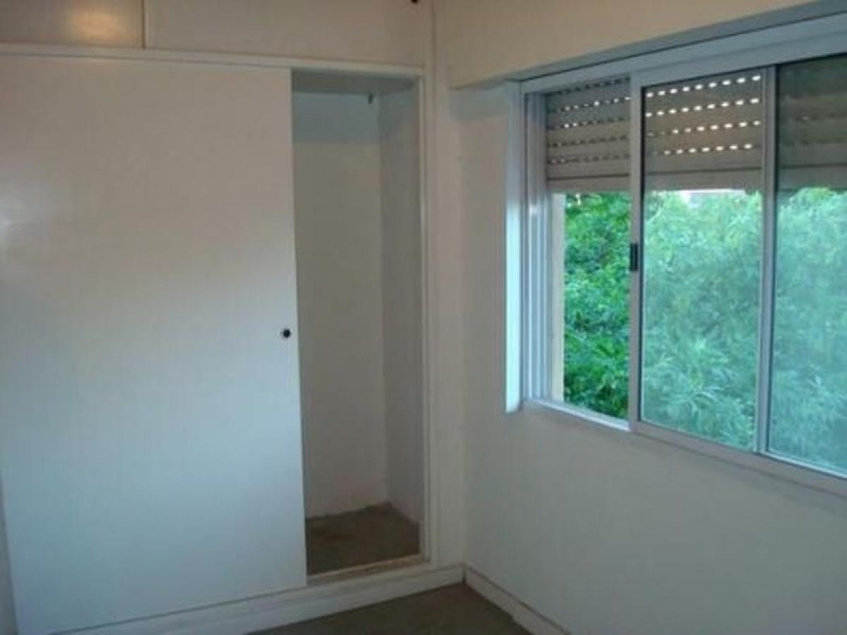 3 Schlafzimmer Haus in Tres de Febrero, Argentina, Nr. 9913