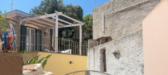 4 rooms House in Forio, Italy No. 307154 2