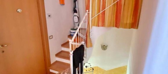 6 rooms Apartment in Pesaro, Italy No. 172427 11
