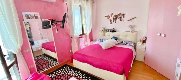 6 rooms Apartment in Pesaro, Italy No. 172427 13