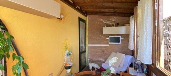 6 rooms Apartment in Pesaro, Italy No. 172427 19
