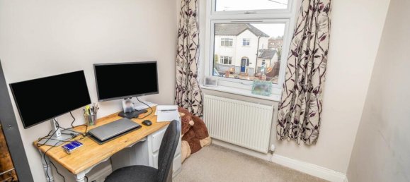 3 bedrooms House in Chester, United Kingdom No. 2851 11