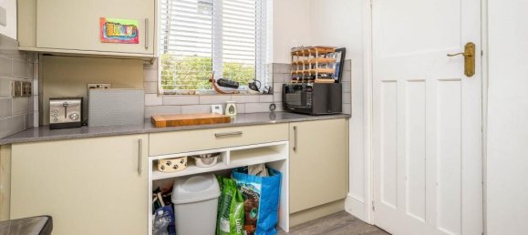 3 bedrooms House in Chester, United Kingdom No. 2851 7