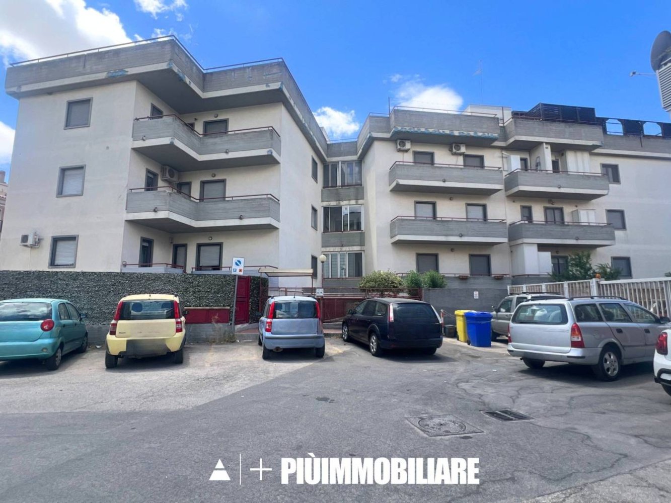 3 bedrooms Apartment in Matera, Italy No. 265006