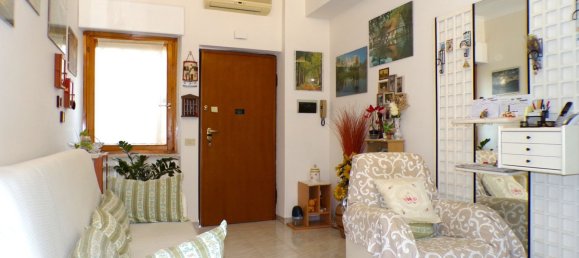 3غرفة شقة في Fonte Nuova, Italy رقم 191644 3