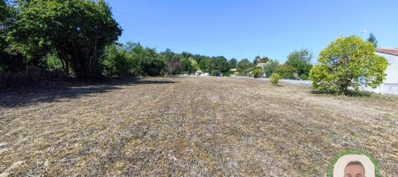Terreno en Charente, France 2347 m² No. 319804 3