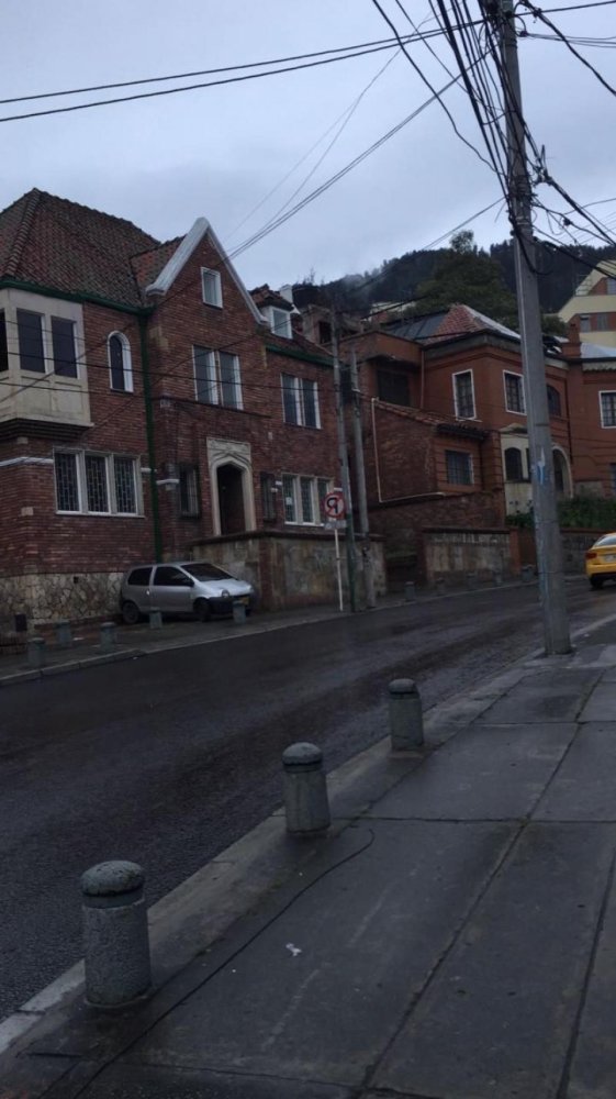 Дом с 12 спальнями в Богота, Колумбия № 13056