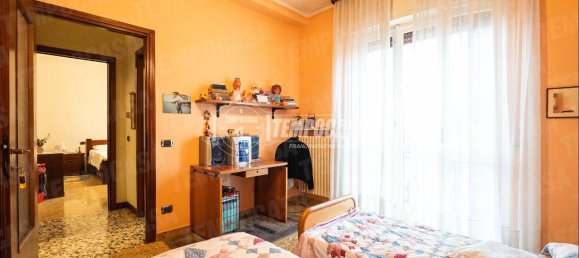 3 rooms House in Lambrugo, Italy No. 110040 11