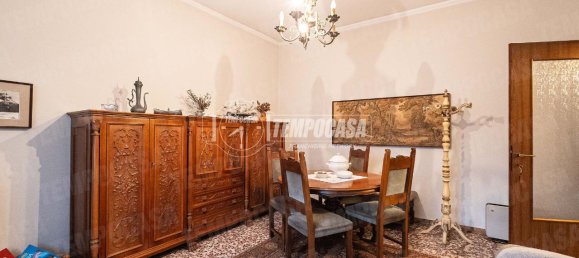 3 rooms House in Lambrugo, Italy No. 110040 7
