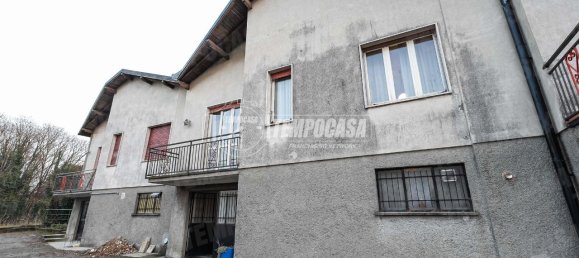 3 rooms House in Lambrugo, Italy No. 110040 33