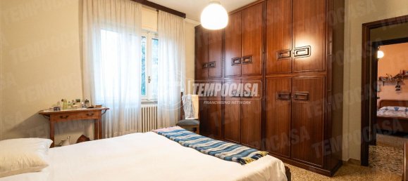 3 rooms House in Lambrugo, Italy No. 110040 35